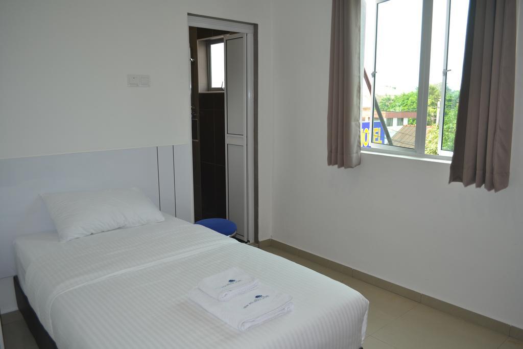 Yew Boutique Hotel Teluk Intan Eksteriør bilde