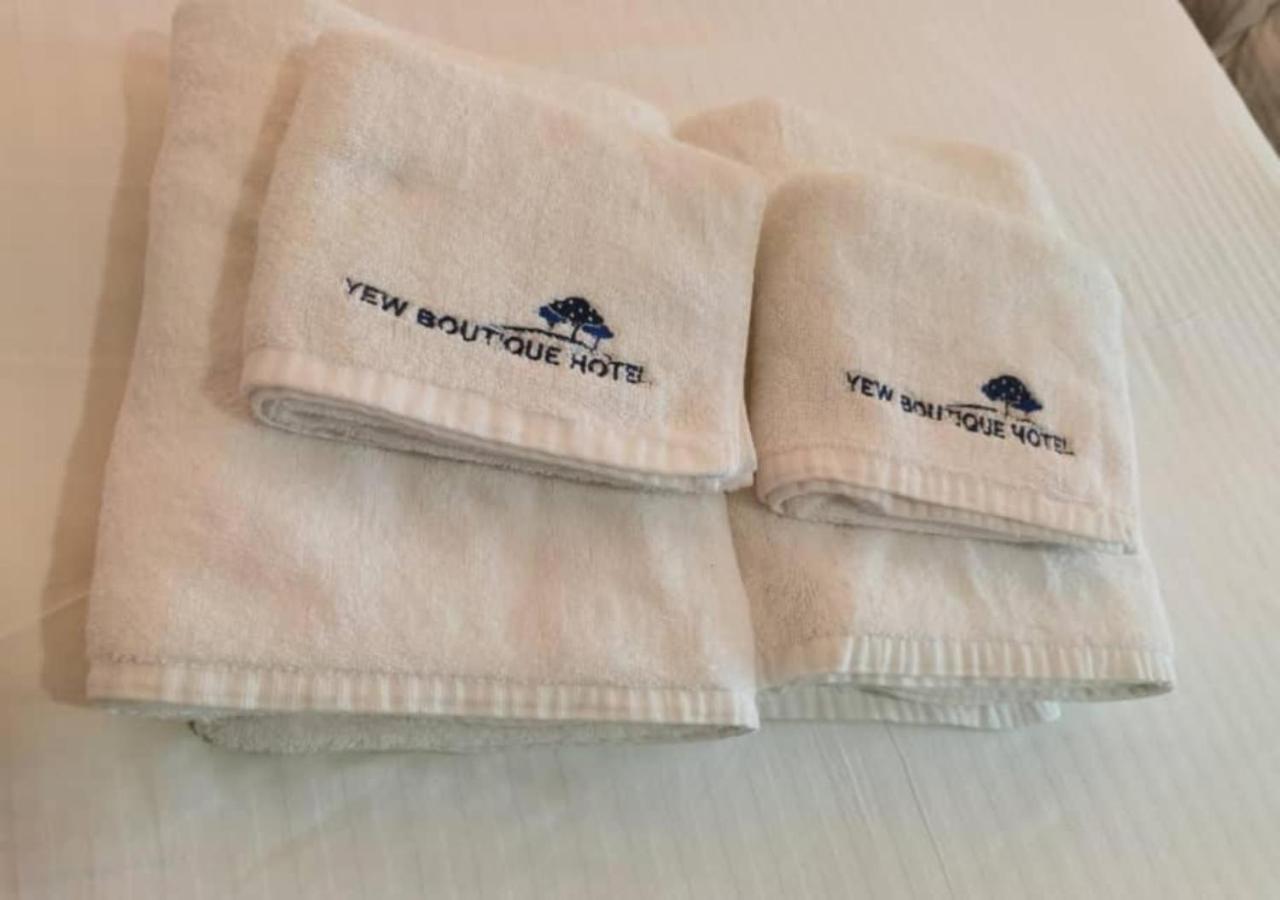 Yew Boutique Hotel Teluk Intan Eksteriør bilde